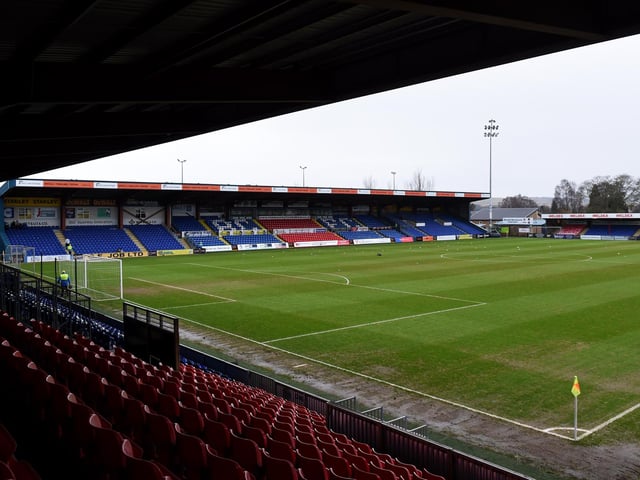 In the 2010/11 season the average attendance was below 2,500.