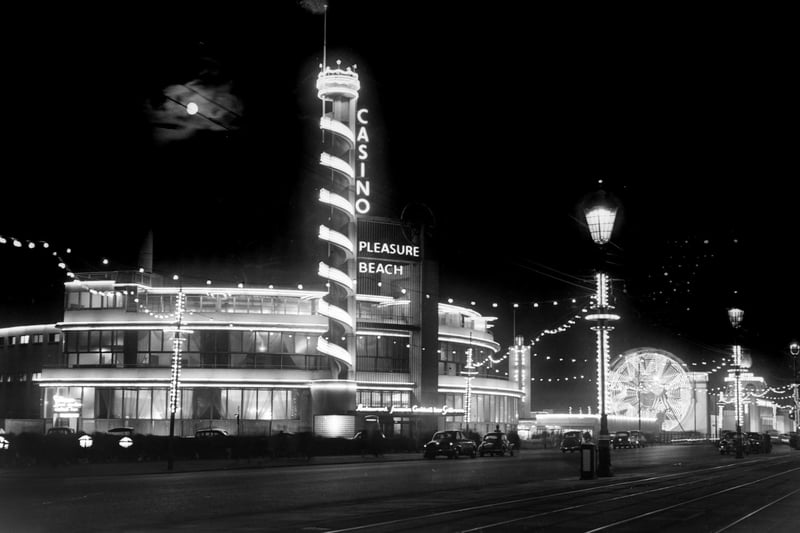 Illumination preview in 1954 showing the Casino and Blackpool Pleasure Beach