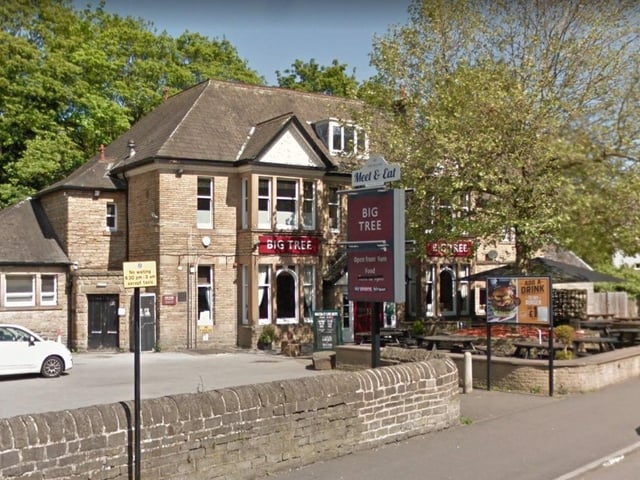 The Big Tree on Chesterfield Road is a perfect destination for sports-lovers looking to catch all major live sports events. Book a table at www.greeneking-pubs.co.uk/pubs/south-yorkshire/big-tree/
