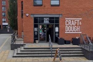 For you pizza lovers, Craft & Dough is the best place to go. They make mouth-watering artisan pizzas with creative and eye-catching titles such as ‘Piggy Smalls’ and ‘Perks of being a Cauliflower’.