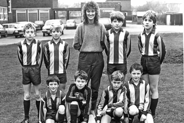 Bedewell Junior School six a side team in December 1986.  Pictured with coach Mrs Gillian Brittain are back, left to right:  Mark Coates, Stephen Hymers, Chris English, Anthony Johnson,  Front:  Jon Robson, Stephen Ormston, Neil Rutherford and John Oughton.