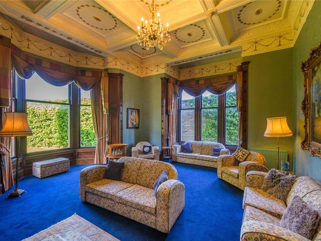 Drawing room.