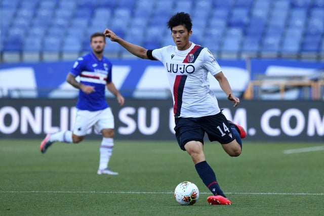 West Ham and Newcastle are taking a keen interest in Bologna’s Japanese defender Takehiro Tomiyasu. (Evening Standard)