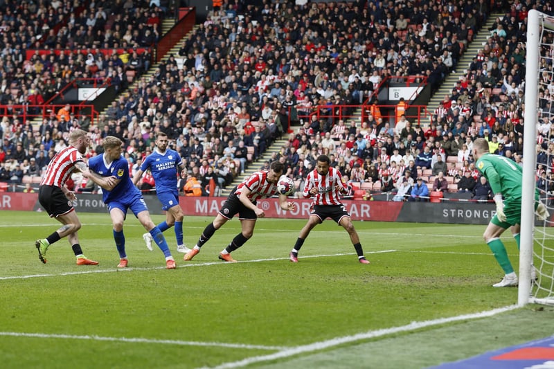 Sheffield United's Jack Robinson (centre) scores their side's second goal of the game during the Sky Bet Championship match at Bramall Lane  Richard Sellers/PA Wire.