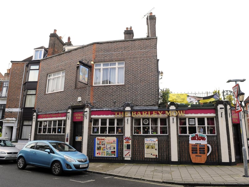 The Barley Mow is a fine location for a pint located in the popular Castle Road, Southsea. Readers have said this is a brilliant location for cosy vibes.