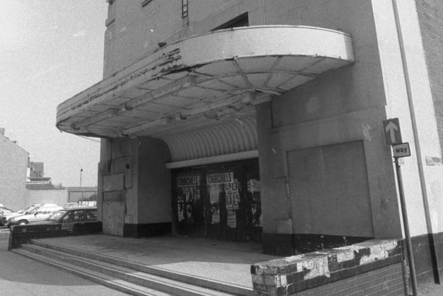 The former ABC Forum cinema in Raby Road later became the Fairworld. Here it is in 1992.