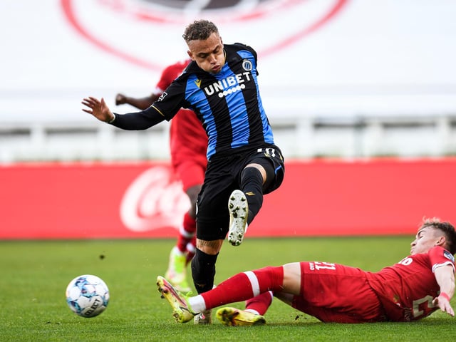 Leeds United, West Ham and Arsenal-linked forward Noa Lang is said to be valued at around £34m by Club Brugge, who are keen to ward off interest in their star man in January. The ex-Ajax starlet has scored three goals an made five assists in the league so far this season. (Express)