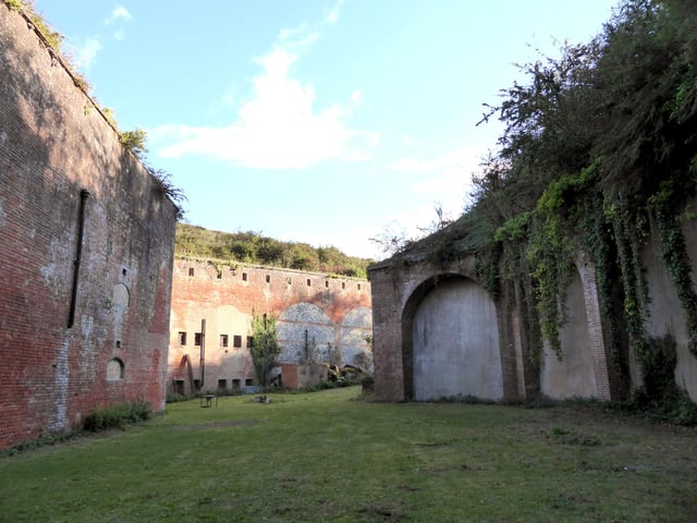 Due to take place earlier this year, the Chilli and Gin Festival at Fort Purbrook has been postponed to June 5 and June 6 in 2021. It promises to offer plenty for fans of spicy food and gin!