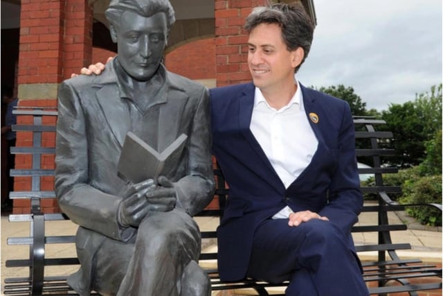 Mexborough born Poet Laureate Ted Hughes had his sculpture in his home town unveiled by Ed Miliband.
