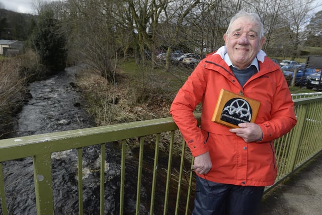 Malcolm Nunn heads the Sheffield Floods  memorial walk from Low Bradfield