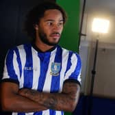 Nathan Jones is full of praise for new Sheffield Wednesday signing, Izzy Brown. (Steve Ellis/swfc.co.uk)