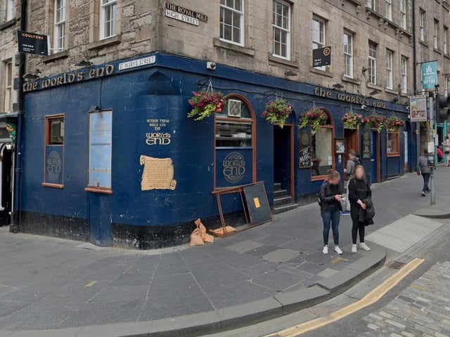 The World's End, at 2-8 High Street, EH1 1TB, has a rating of 4.5 from 2,740 reviews.