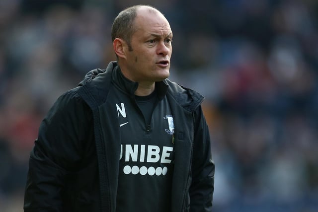 Preston North End boss Alex Neil has become the joint 2/1 favourite for the vacant Bristol City job, alongside Chris Hughton, and Wigan Athletic's Paul Cook. (Sky Bet)