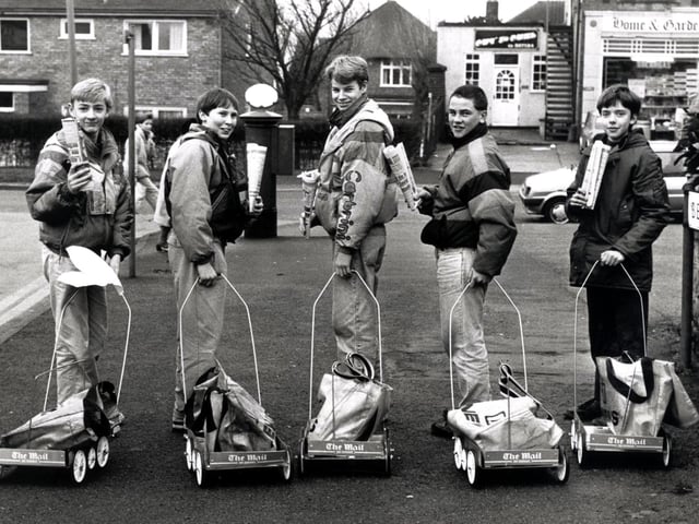 GT newboys and their trollies..January 1989