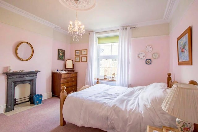 Rock Mount has five double bedrooms including a master suite with an ensuite dressing room.
