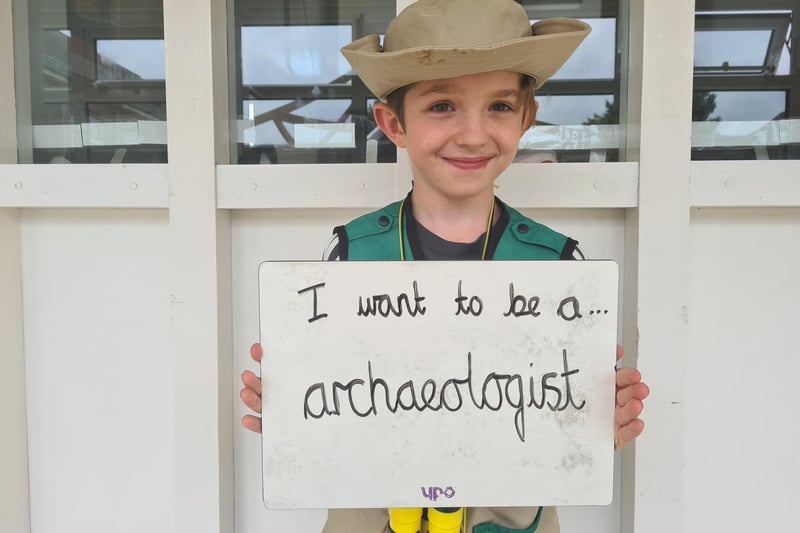 I want to be an archaeologist.