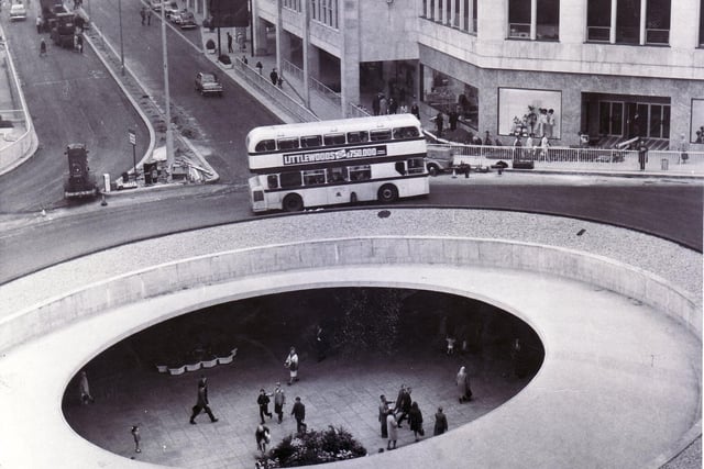 Walsh's department store above Castle Square subway, Sheffield - the Hole in the Road - in August 1968