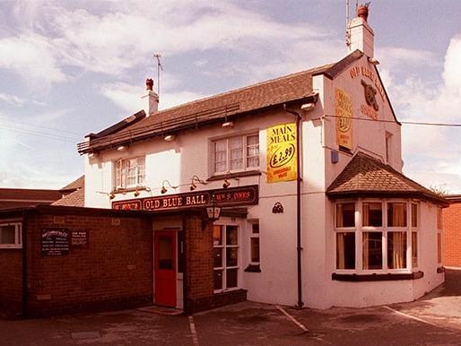 The Old Blue Ball pub, Bradfield Road, Hillsborough, July 1998