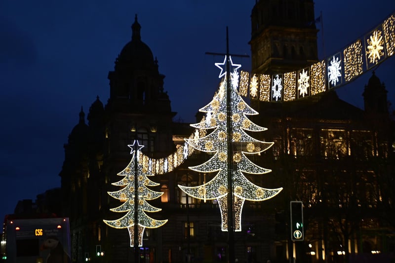 Glasgow’s annual Christmas lights switch on is likely to return to George Square in November. 