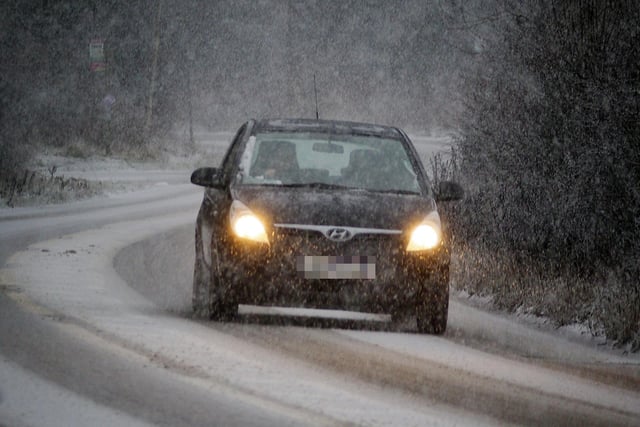 A yellow weather warning for snow is in place in Sheffield until 9pm today, Friday, December 4