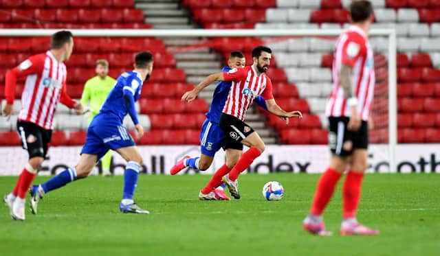 Who impressed for Sunderland against Ipswich Town?