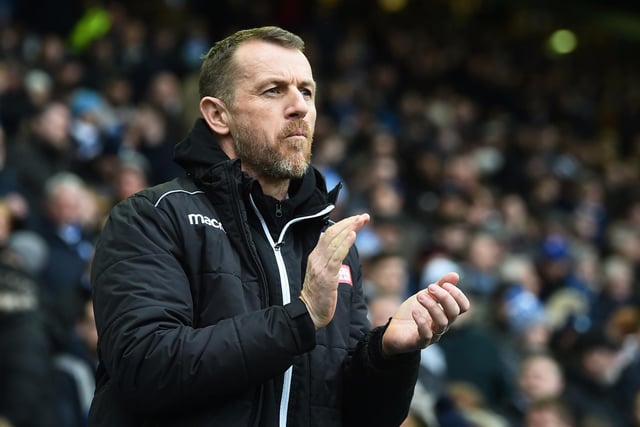 Millwall boss Gary Rowett has revealed he won't be going in "all guns blazing" into the transfer market, and signalled his intent to take the time necessary to secure "good deals" for the club. (London News Online)