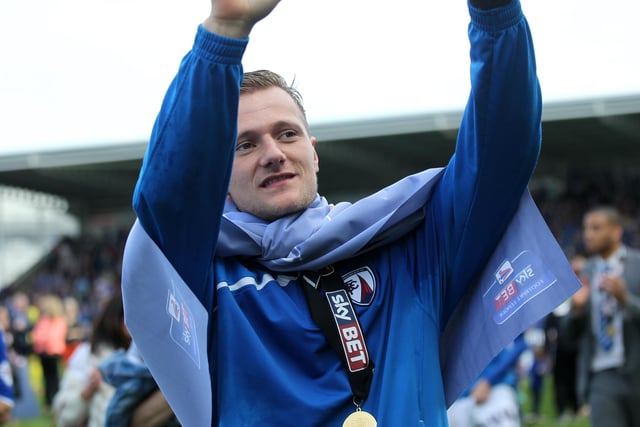 Chesterfield landed their fourth fourth division after beating Fleetwood.