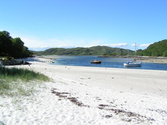 These sands can be found off one of the most breathaking roads west through the Highlands.