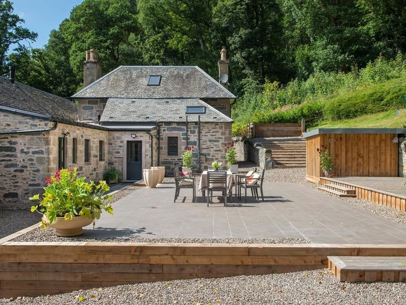 Courtyard with patio area.