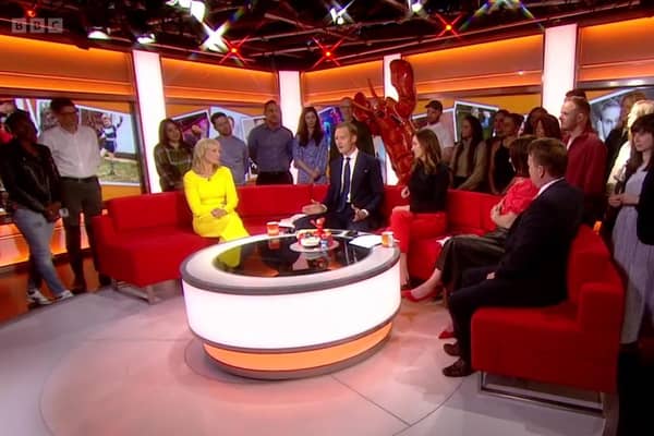 Dan Walker says goodbye on his last day on BBC Breakfast (pic: BBC)