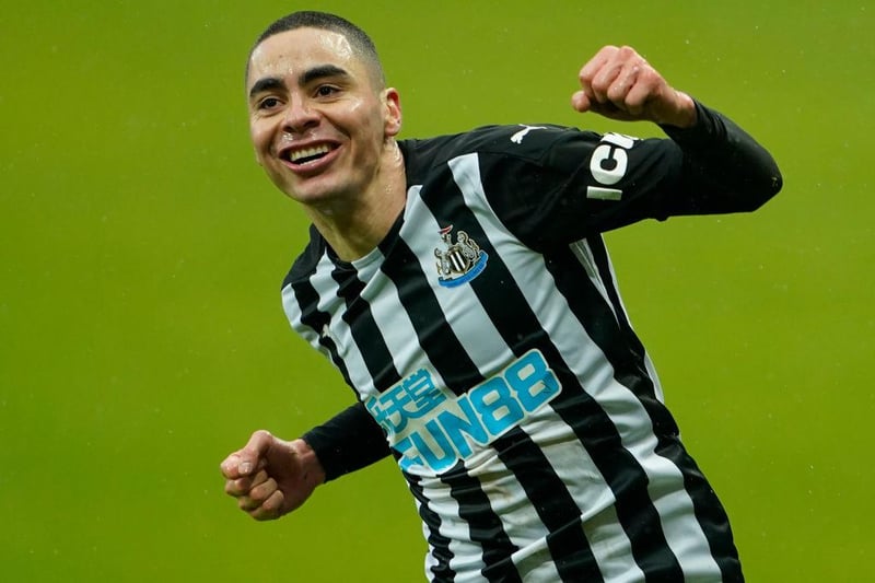 Newcastle United could be set for an injury boost as “word over the weekend on Miguel Almiron was that it's not as bad as some perhaps feared." The Paraguayan was withdrawn at half-time during the 1-1 draw with Wolves. (Daily Mail - Craig Hope)