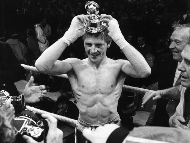 Glasgow boxer Jim Watt became world lightweight champion in 1980.