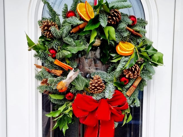 A lovely wreath from Joe Ormshaw.