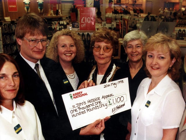 Doncaster Mayor Coun Yvone Woodcock and Mark Toseland (trustee of St John's Hospice) collected a £1,100 cheque from BHS staff Angie Nicholson, Angie Taylor, Anne Fisher, Pat Henaghan and Linda Hall in 1998