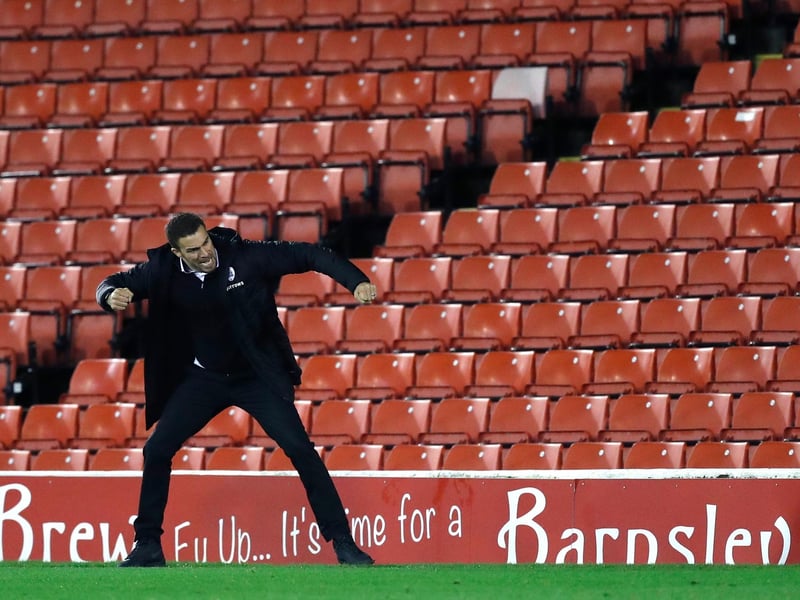 West Brom's move for Barnsley boss Valerien Ismael is believed to have been held up, with the two parties said to be haggling over how the £2m compensation fee is paid. Ismael took Barnsley to the play-off semi-finals last season. (Football Insider)