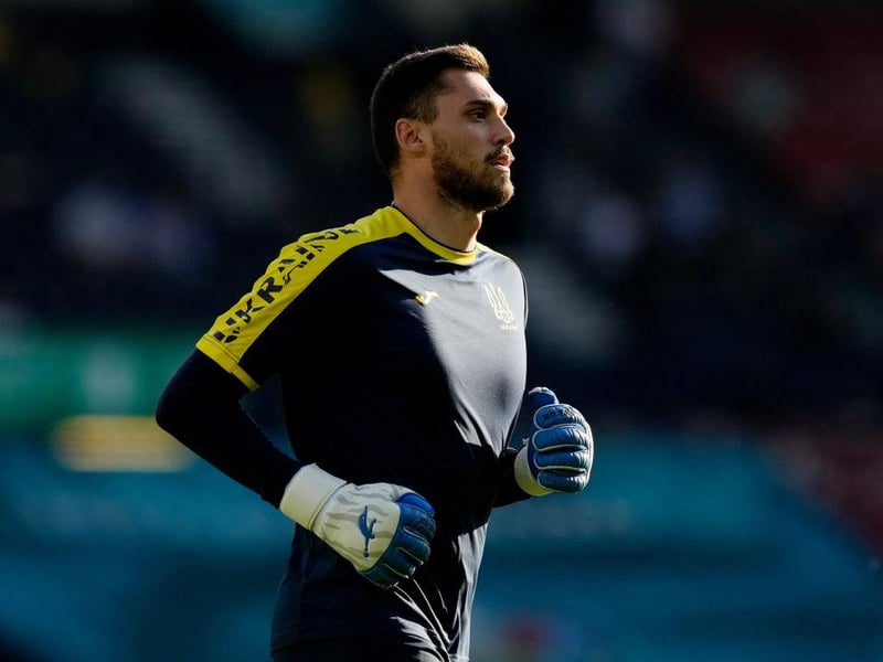 West Ham have had discussions over a move for Dynamo Kyiv goalkeeper Heorhiy Bushchan. (Evening Standard)
(Photo by Petr Josek - Pool/Getty Images)