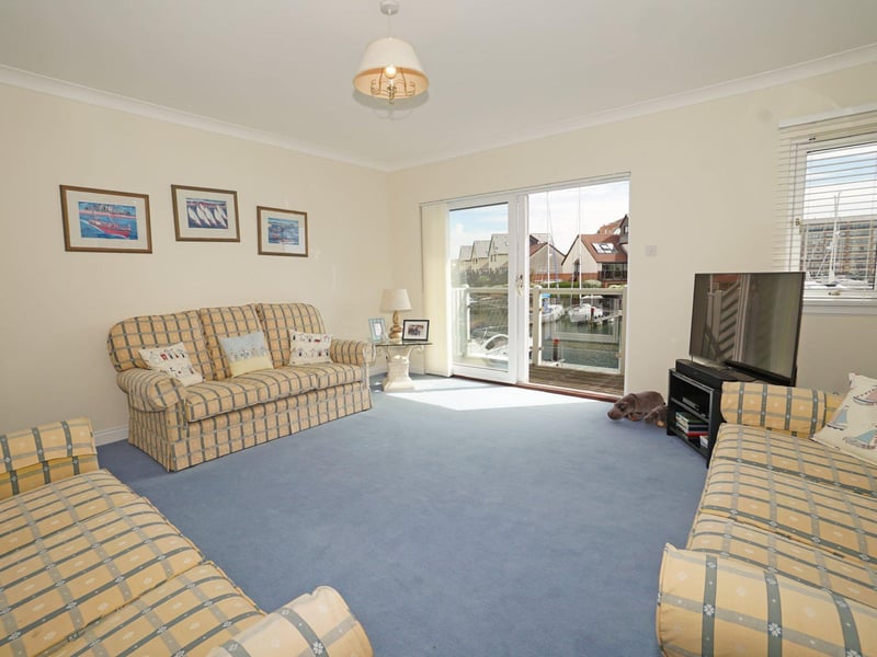 Look inside this four bedroom home in Bryher Island, Port Solent which is on sale for over £1.1m.