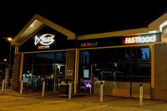 Based in Unit a-B Fulmar Close Forest Town, Mansfield, Fillets Takeaway has a rating of 3.5 from 148 reviews.