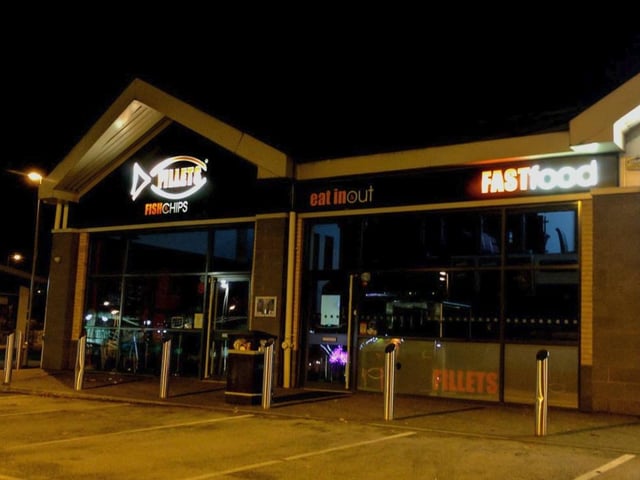 Based in Unit a-B Fulmar Close Forest Town, Mansfield, Fillets Takeaway has a rating of 3.5 from 148 reviews.