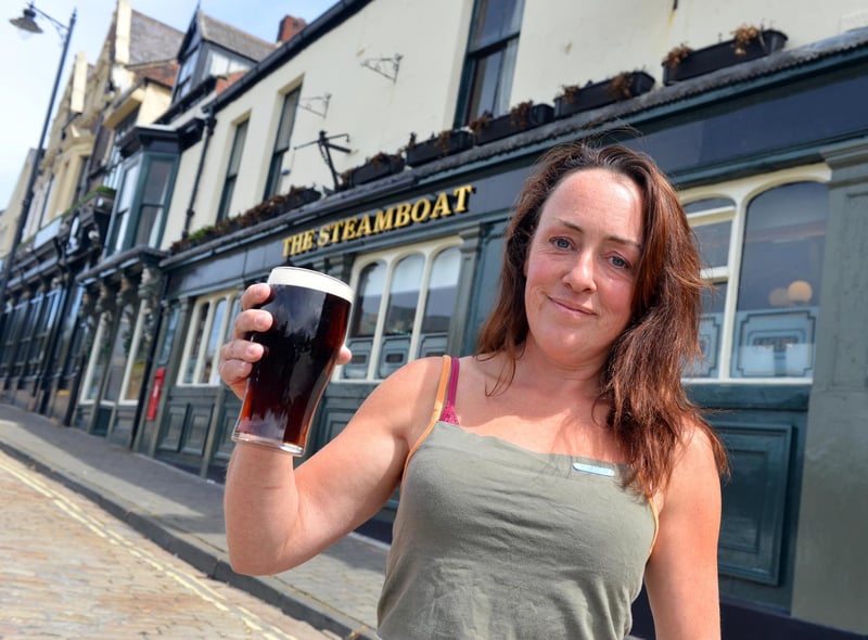 "Friendly 19th-c pub on cobbled corner with nine well kept oft-changing ales plus craft ales from near and far, a real cider and a wide and expanding range of spirits including
50 rums, snacks only plus coffee at quiet times," says the guide.