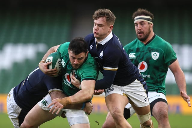 The winger was outjumped by Robbie Henshaw for Ireland's first try by Keith Earls which swung momentum in the home side's favour. Few opportunities to attack with ball in hand. 5