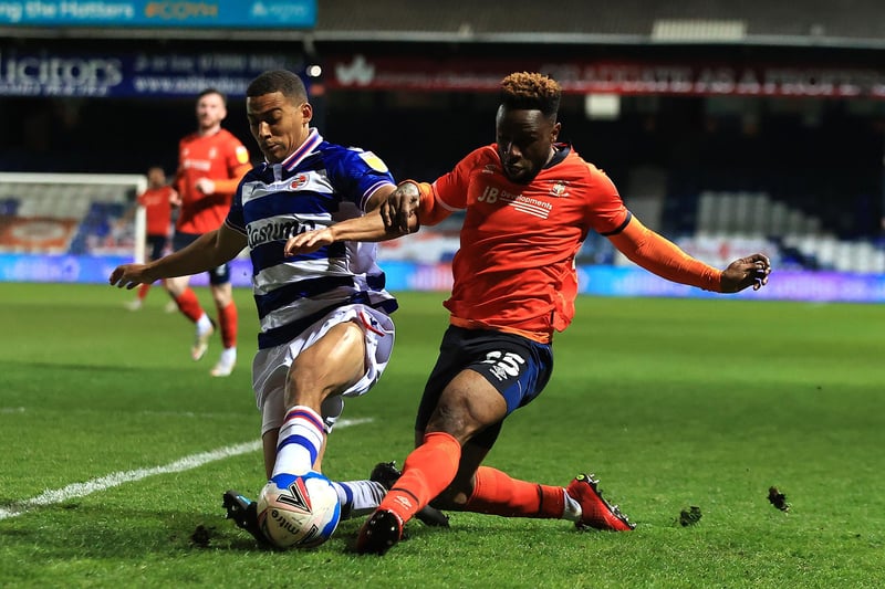 Kazenga LuaLua had a short-lived stint at Sunderland during the 2017/2018 season but only made six league appearances before joining Luton Town. However, the former Newcastle United attacker is now out of contract and has departed Kenilworth Road.