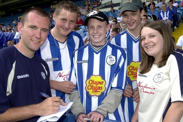 Wednesday's Matt Hamshaw with fans Adam Rawlings, James Wilmshurst, Chris Moore and Natalie Talbot at Open Day in 2003