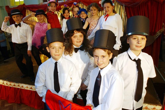 It's the 2003 Mowbray Junior School production of an Edwardian music hall show. Remember this?