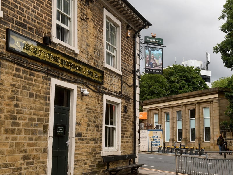 Now at the half way point, The Skyrack is one of the most familiar pubs along the route so offers a good chance to catch your breath back while sitting in the cosy outdoor area. Address: 2-4 St Michael's Rd, Headingley, Leeds LS6 3AW