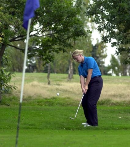 Golfer Rebecca Hudson at Wheatley Golf Club in 2002.
