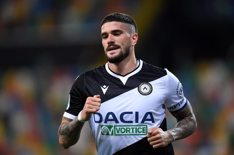 Ahead of the summer transfer window, Leeds United have been named favourites to sign Udinese's £30m-rated attacking midfielder Rodrigo de Paul. The Whites were heavily linked with the player last summer, but could lose out to Inter or AC Milan. (SkyBet)
