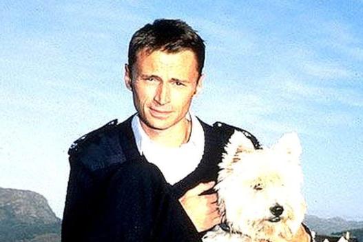 A comedy-mystery-drama series starring Robert Carlyle as a police constable in the small Scottish town of Lochdubh, who, accompanied by his dog Wee Jock, occasionally bends the rules when it suits him or the eccentric townsfolk.