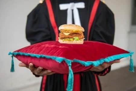 The rather regal new offering from KFC.