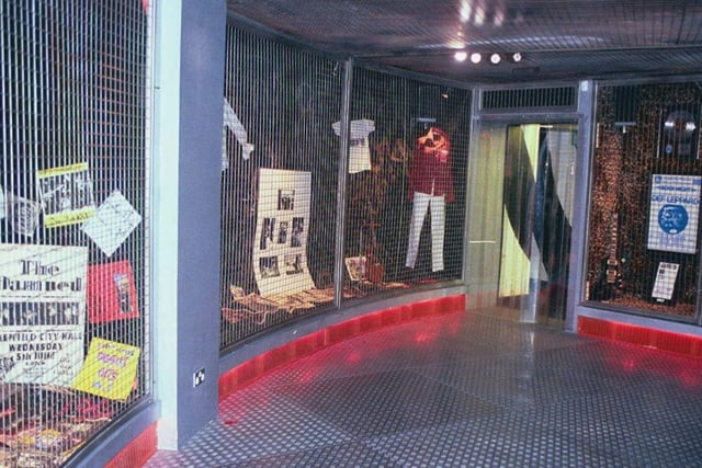 One of the galleries in December 1999.